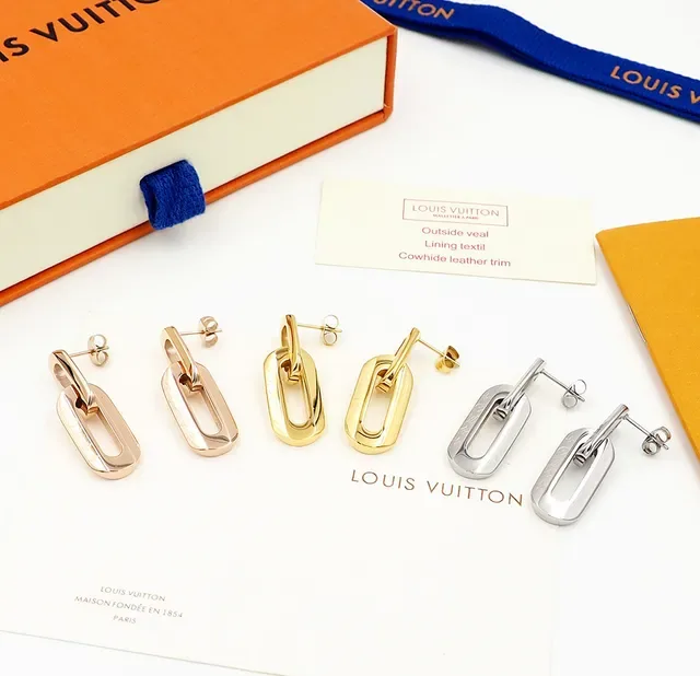 Louis Vuitton Gold-Tone Engraved Link Earrings 4