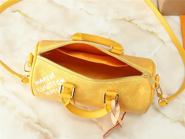 Louis Vuitton bolsa Boston verde bege monograma lona cilíndrico barril 20