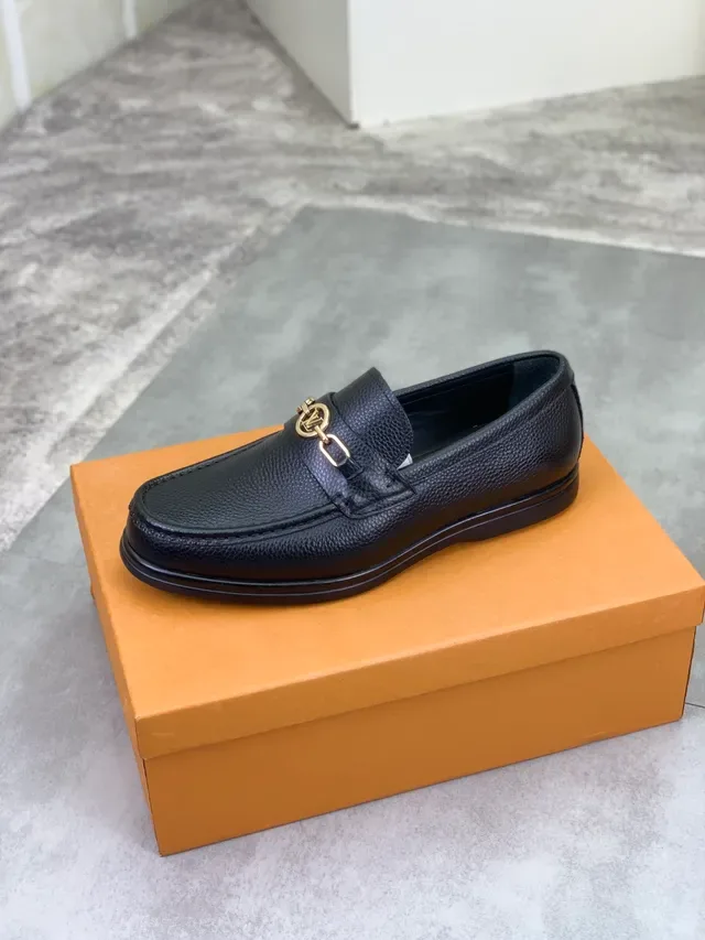 Louis Vuitton Horsebit 1955 Mocasin Negro Piel Pebbled 4