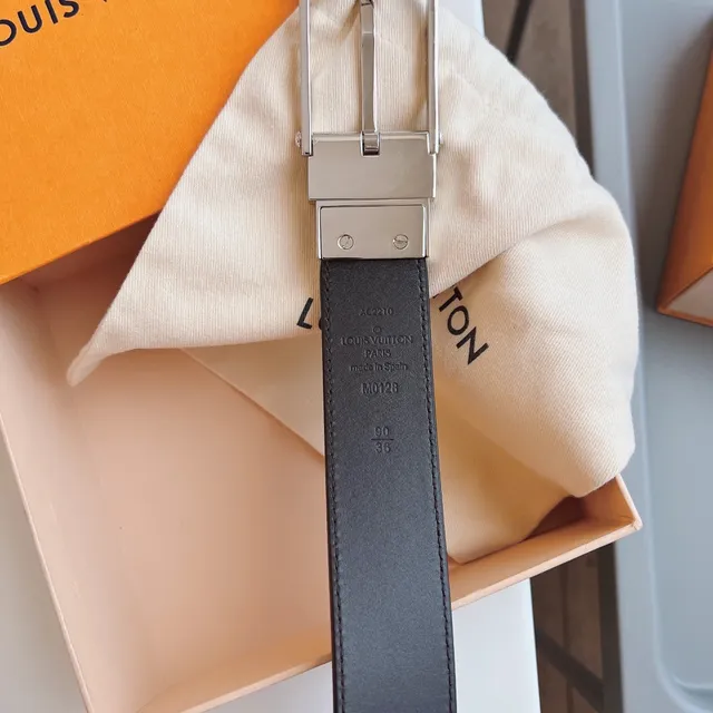 Louis Vuitton Initiales Reversible Black and Gray Leather Belt 5