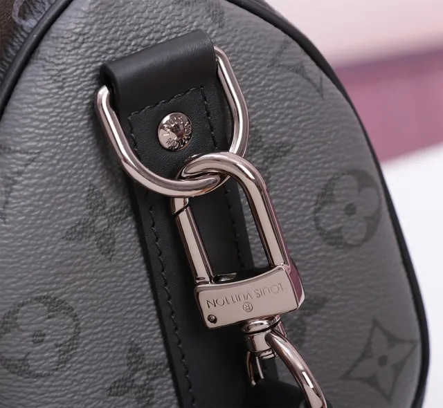 Louis Vuitton Keepall Bandoulière Black Monogram Canvas Boston Bag 4