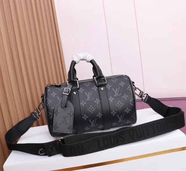 Louis Vuitton Keepall Bandoulière Black Monogram Canvas Boston Bag 8