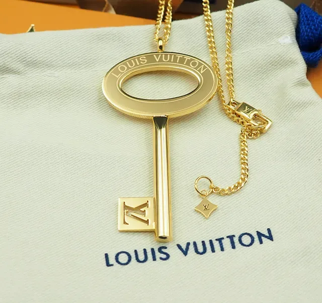 Louis Vuitton Key Pendant Gold-Tone Necklace 5