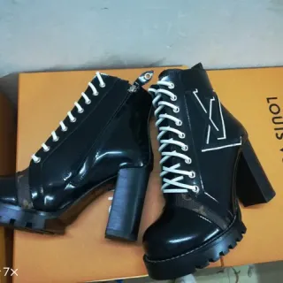 Louis Vuitton Le Cagole Black Patent Leather Lace-Up Ankle Boots