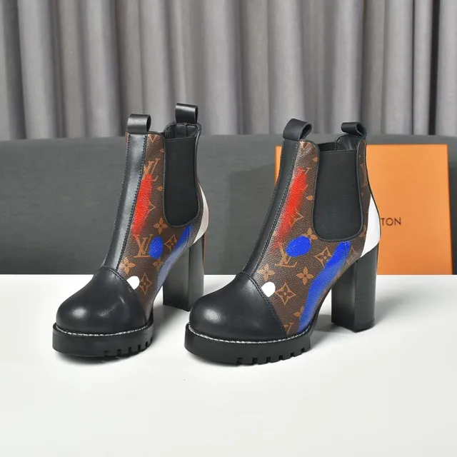 Louis Vuitton Le Cagole बहुरंग मोनोग्राम एन्कल बूट 8