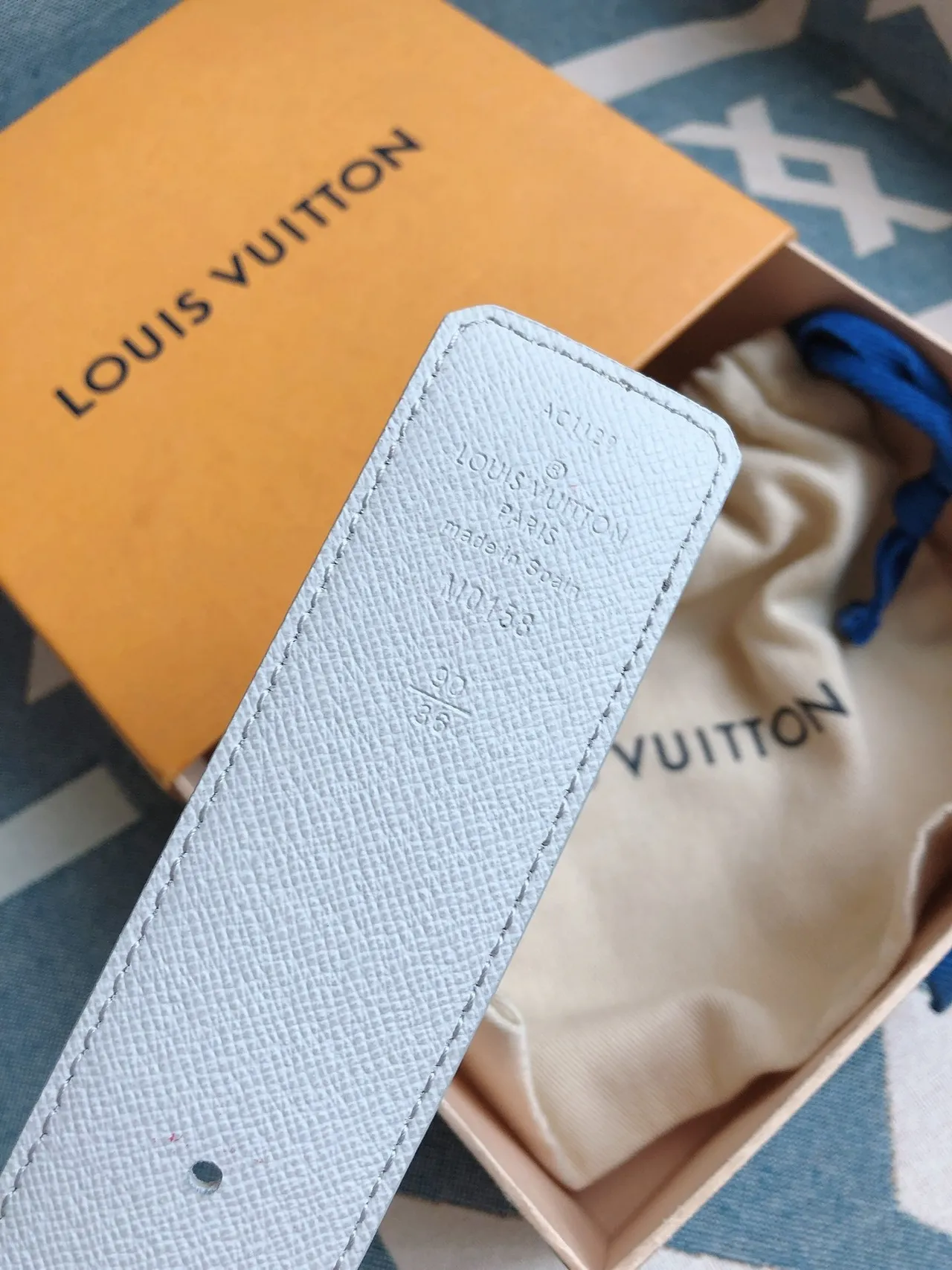 Louis Vuitton LV Belt Twist White Monogram Leather Belt 4
