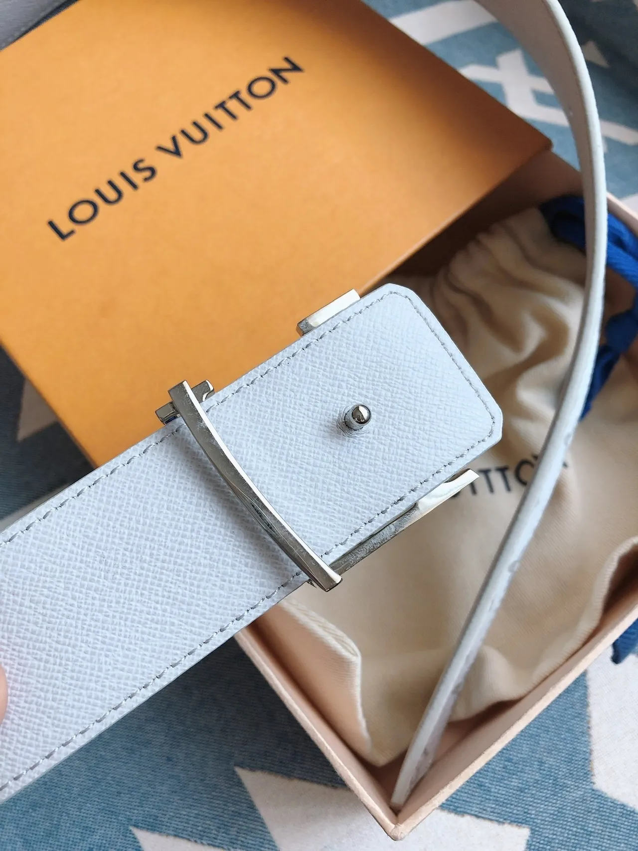 Louis Vuitton LV Belt Twist White Monogram Leather Belt 6