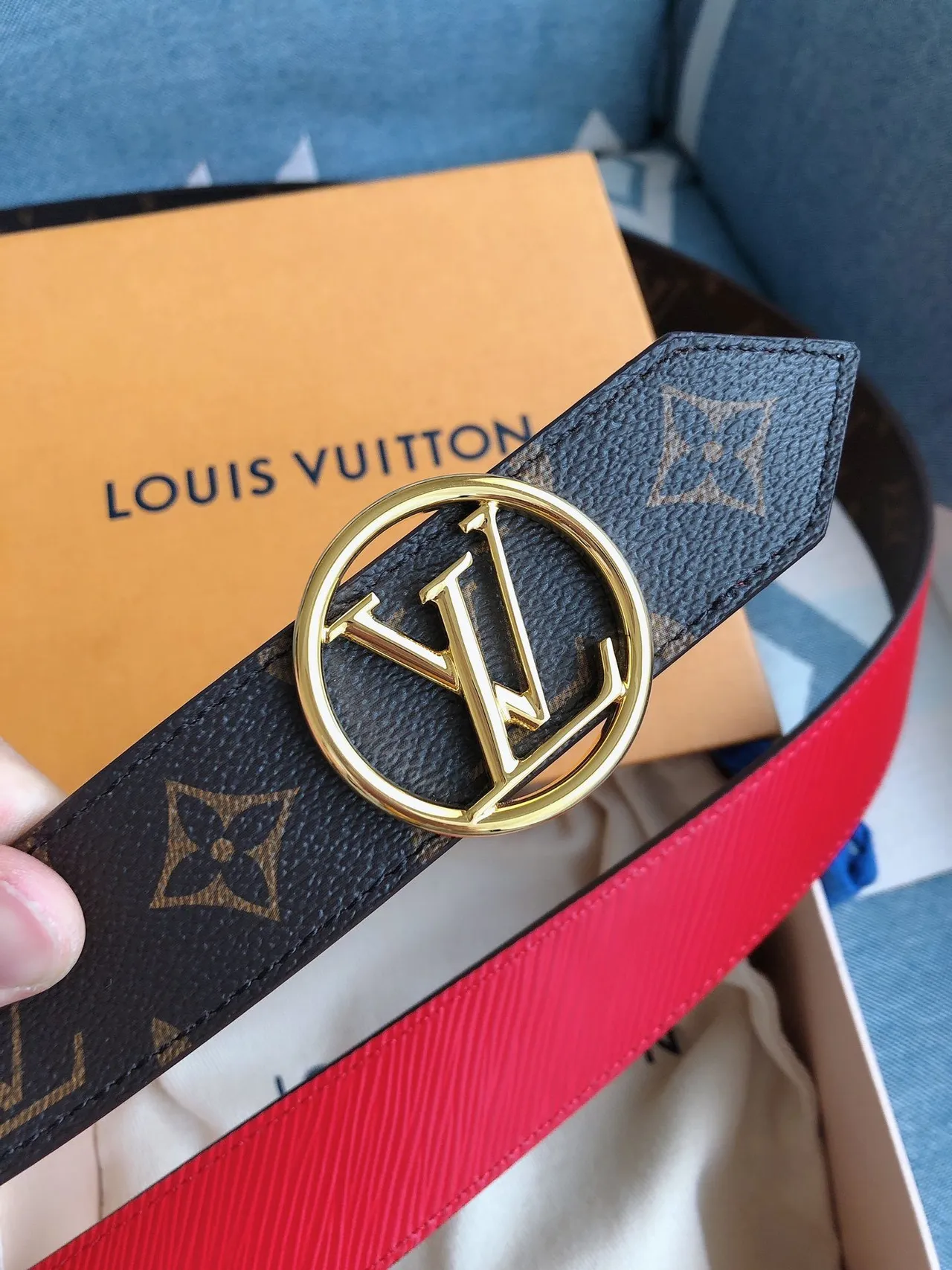 Louis Vuitton LV Circle Belt Monogram Canvas Gold-Tone Leather Belt 8
