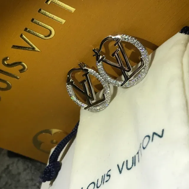 Louis Vuitton LV Circle Gold Transparent Circular Hoop Pavé Crystal Border Earrings 2