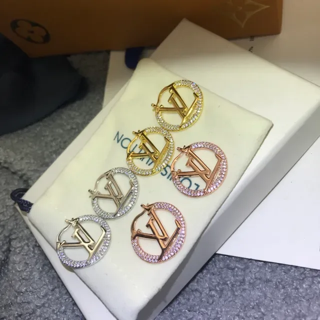Louis Vuitton LV Circle Gold Transparent Circular Hoop Pavé Crystal Border Earrings 4