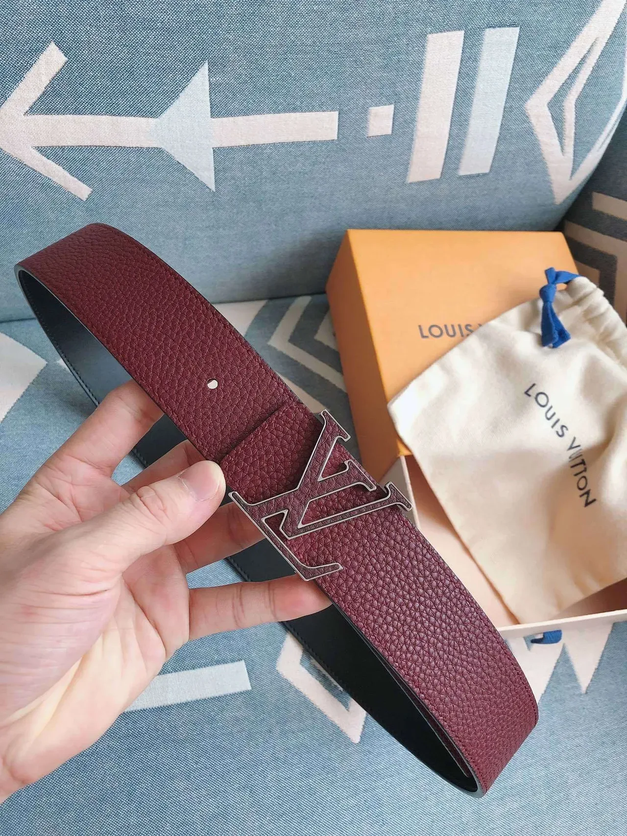 Louis Vuitton LV Initiales Burgundy Pebbled Leather Belt 5