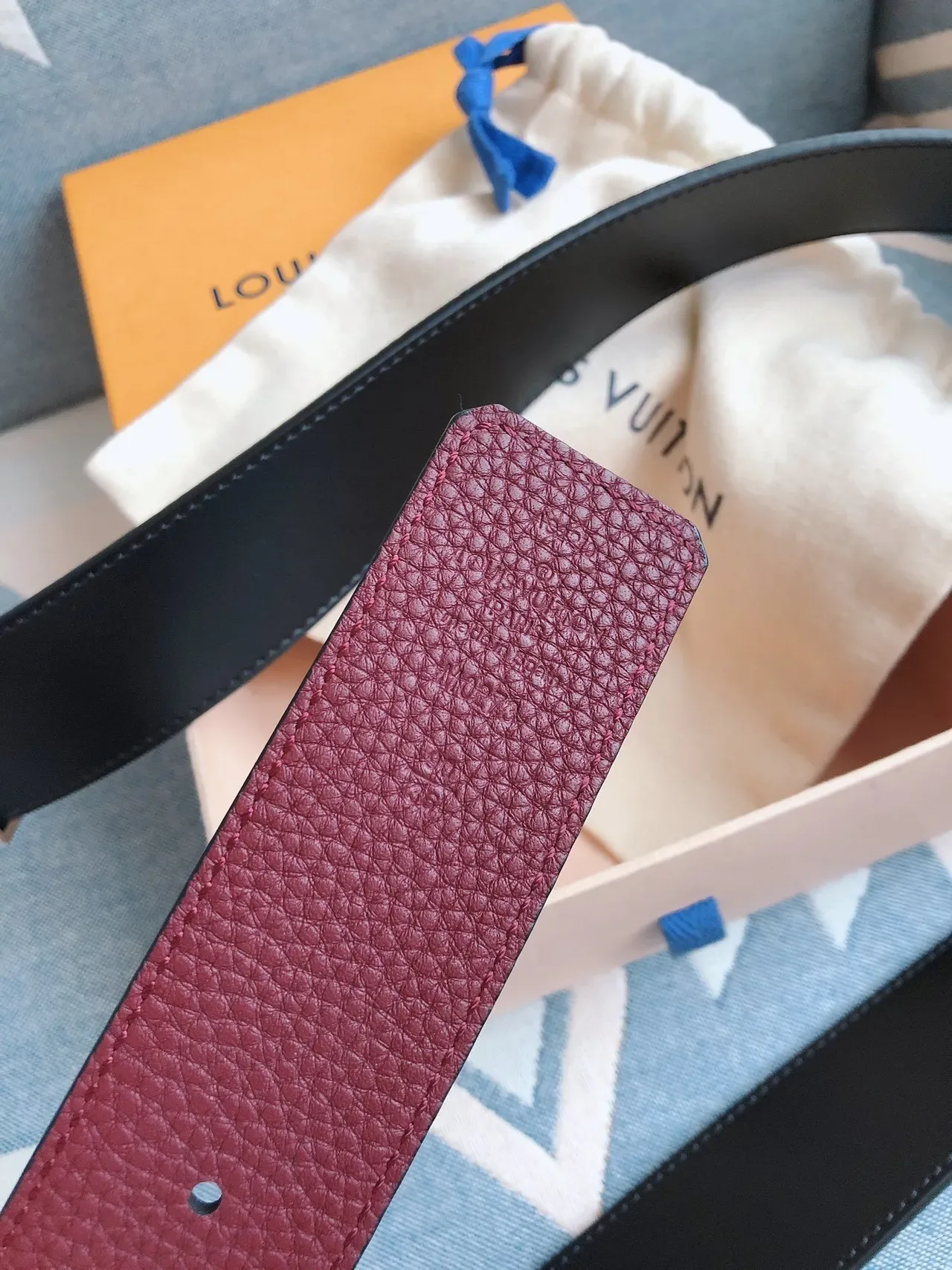 Louis Vuitton LV Initiales Burgundy Pebbled Leather Belt 6