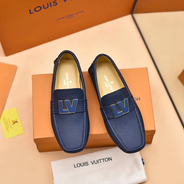 Louis Vuitton LV Loafer Navy Gold Pebbled Leather Metal Logo Strap Loafer 9
