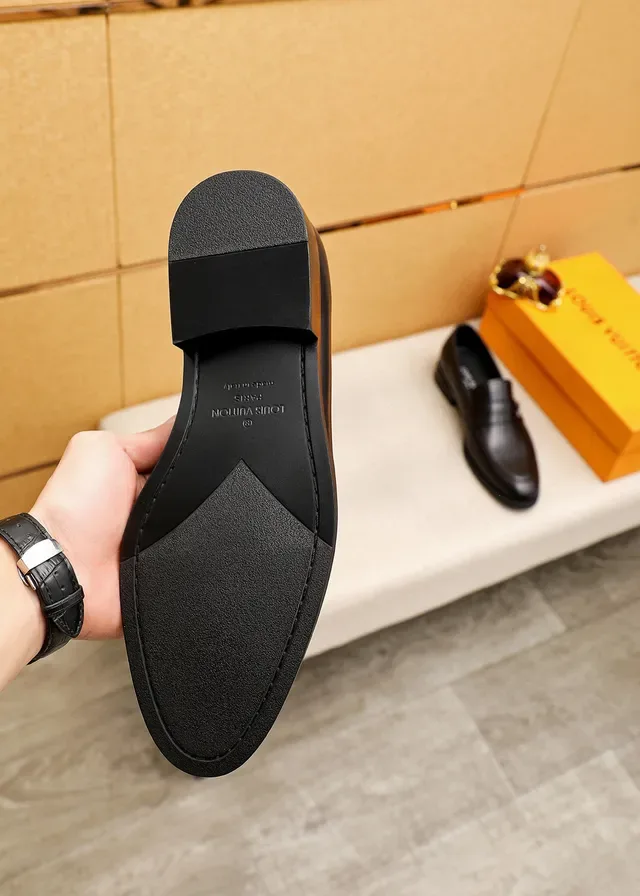 Louis Vuitton LV Logo Buckle Black Leather Loafers 9