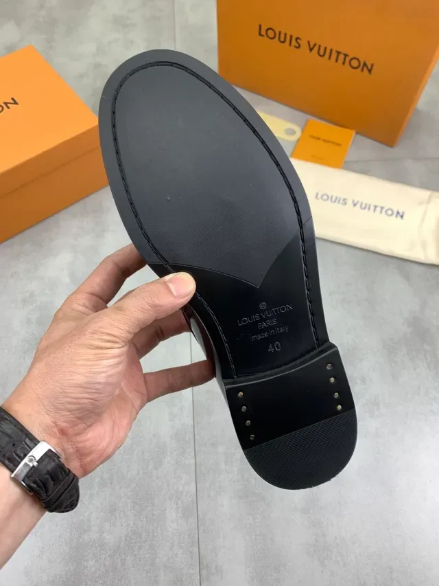 Louis Vuitton LV Moc Winged Buckle Black Patent Loafers 2