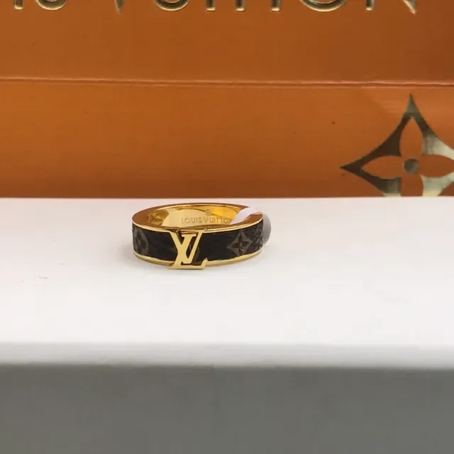 Louis Vuitton LV Ring Monogram Black and White Gold-Tone Rings 3