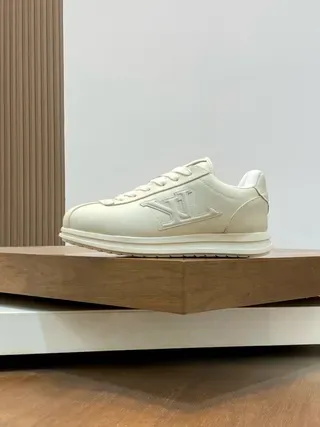 Louis Vuitton LV Trainer Beige Smooth Leather Low-Top Lifestyle Sneakers 4