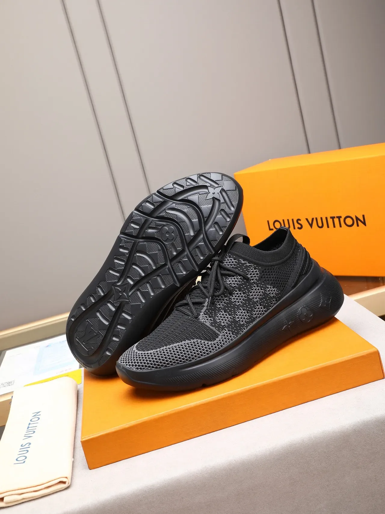 Louis Vuitton LV Trainer Black Gray Knit Upper Embossed Monogram Midsole Lifestyle Sneakers 4