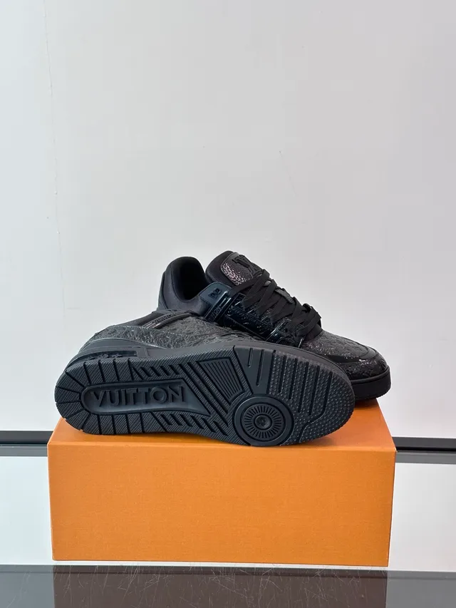 Louis Vuitton LV Trainer Black Textured Patent Leather Upper Sculpted Chunky Sole Lifestyle Sneakers 2