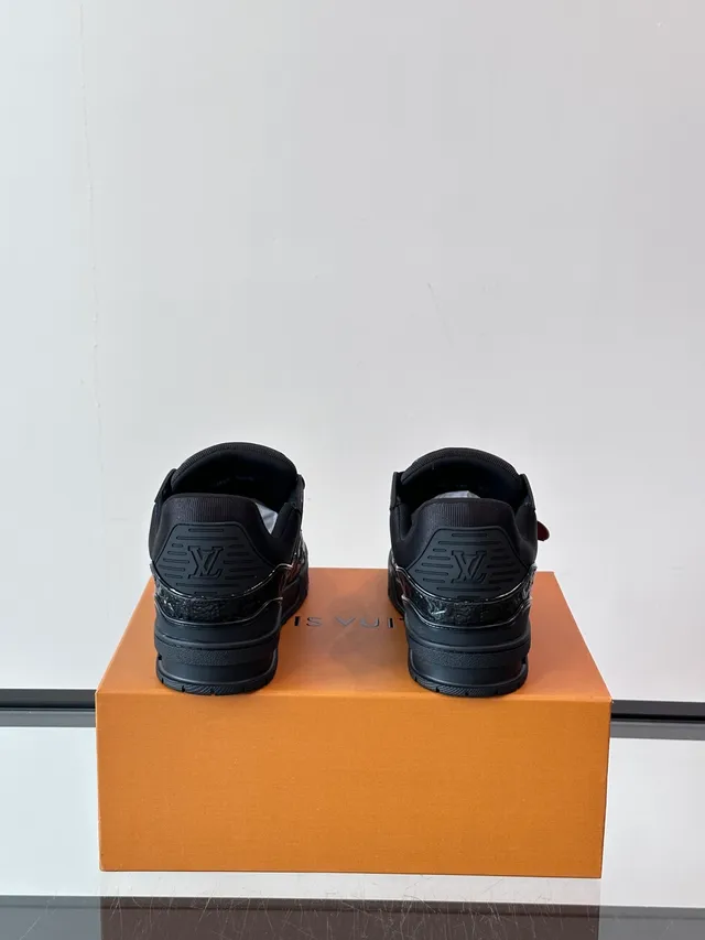 Louis Vuitton LV Trainer Black Textured Patent Leather Upper Sculpted Chunky Sole Lifestyle Sneakers 3