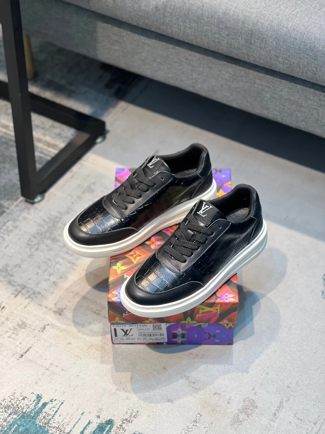 Louis Vuitton LV Trainer Black White Croc-Embossed Leather Low-Top Lifestyle Sneakers 7