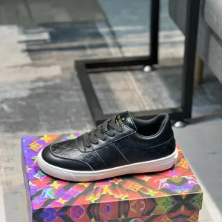 Louis Vuitton LV Trainer Negro Blanco Cuero con estampado de monograma Silueta Low-Top Lifestyle Sneakers
