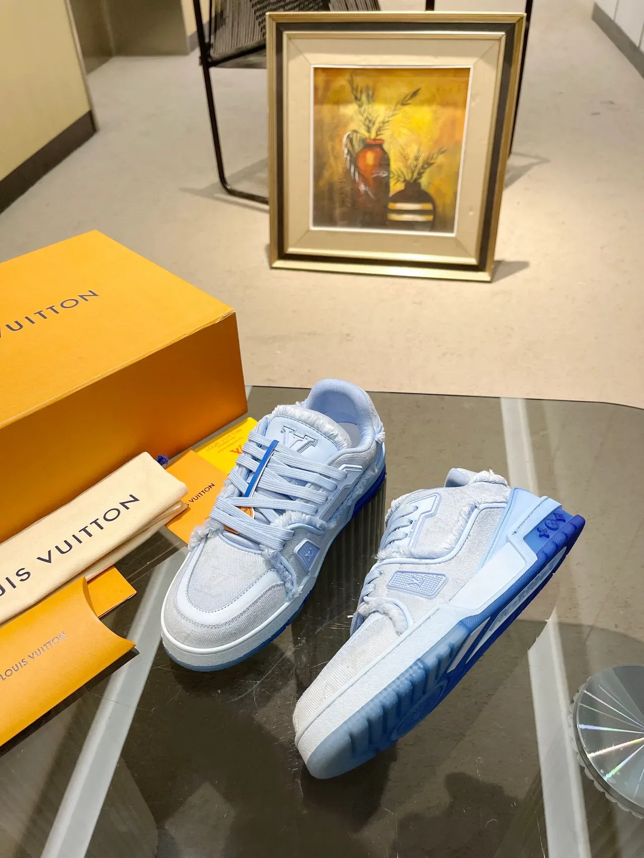 Louis Vuitton LV Trainer নীল সাদা ফ্রেড এজ টেক্সটাইল মনোগ্রাম আপার লাইফস্টাইল স্নিকার্স 2