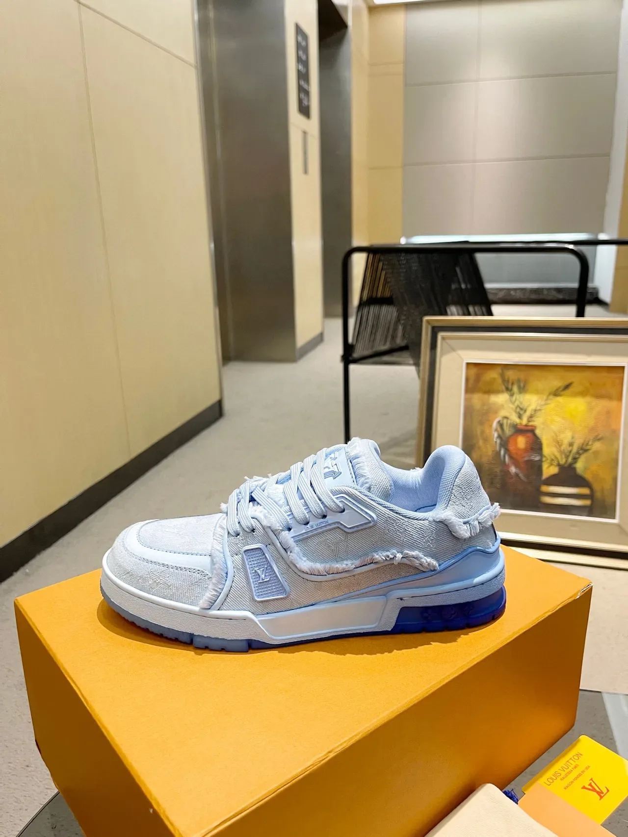 Louis Vuitton LV Trainer নীল সাদা ফ্রেড এজ টেক্সটাইল মনোগ্রাম আপার লাইফস্টাইল স্নিকার্স 5