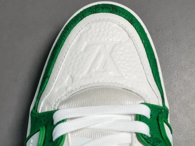 Louis Vuitton LV Trainer Green White Monogram-Printed Overlays Leather Panels Lifestyle Sneakers 4