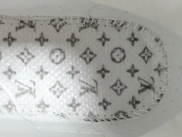 Louis Vuitton LV Trainer Green White Monogram-Printed Overlays Leather Panels Lifestyle Sneakers 5