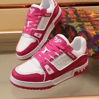 Louis Vuitton LV Trainer Zapatillas Magenta y Blanco Lifestyle