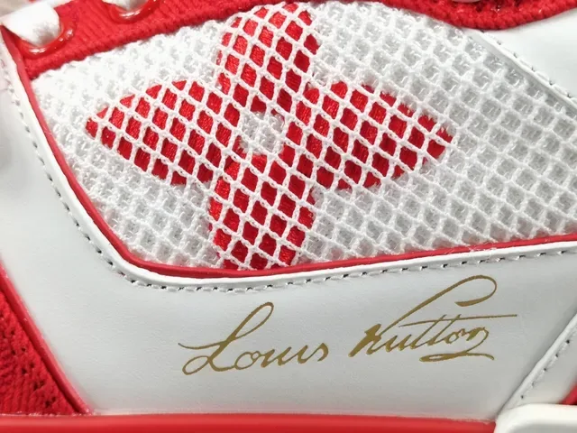 Louis Vuitton LV Trainer Rouge Blanc Low-Top Strapped Lifestyle Sneakers 8