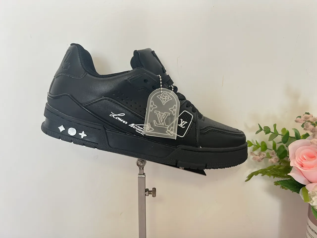 Louis Vuitton LV Trainer Rouge Blanc Cuir Monogrammé Semelle Épaisse Stratifiée Chaussures Lifestyle 9
