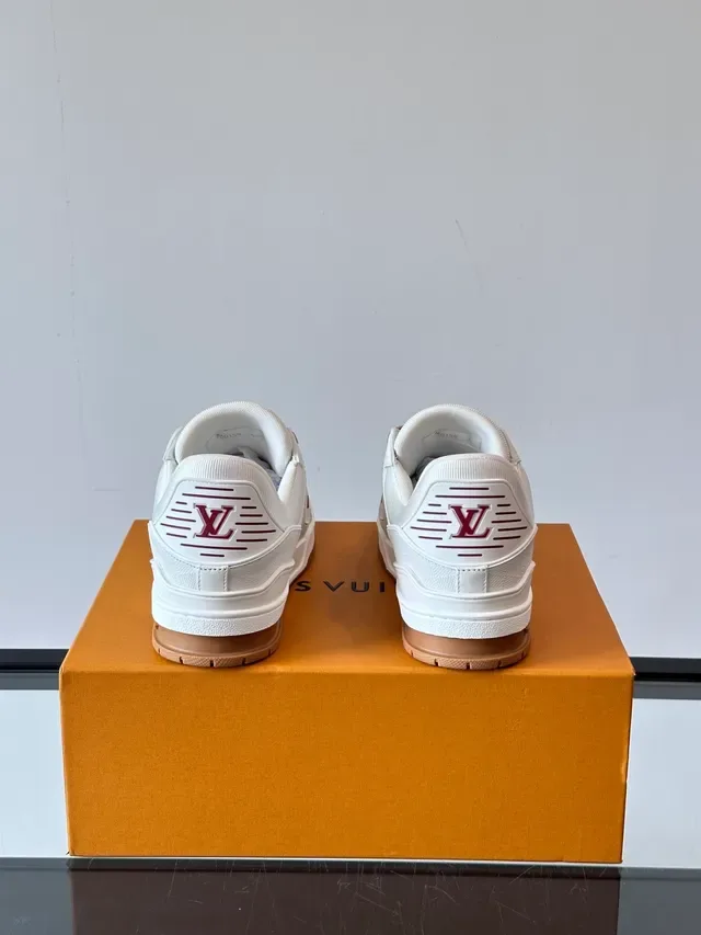Louis Vuitton LV Trainer White Beige Monogram-Textured Upper Structured Layered Midsole Lifestyle Sneakers 3