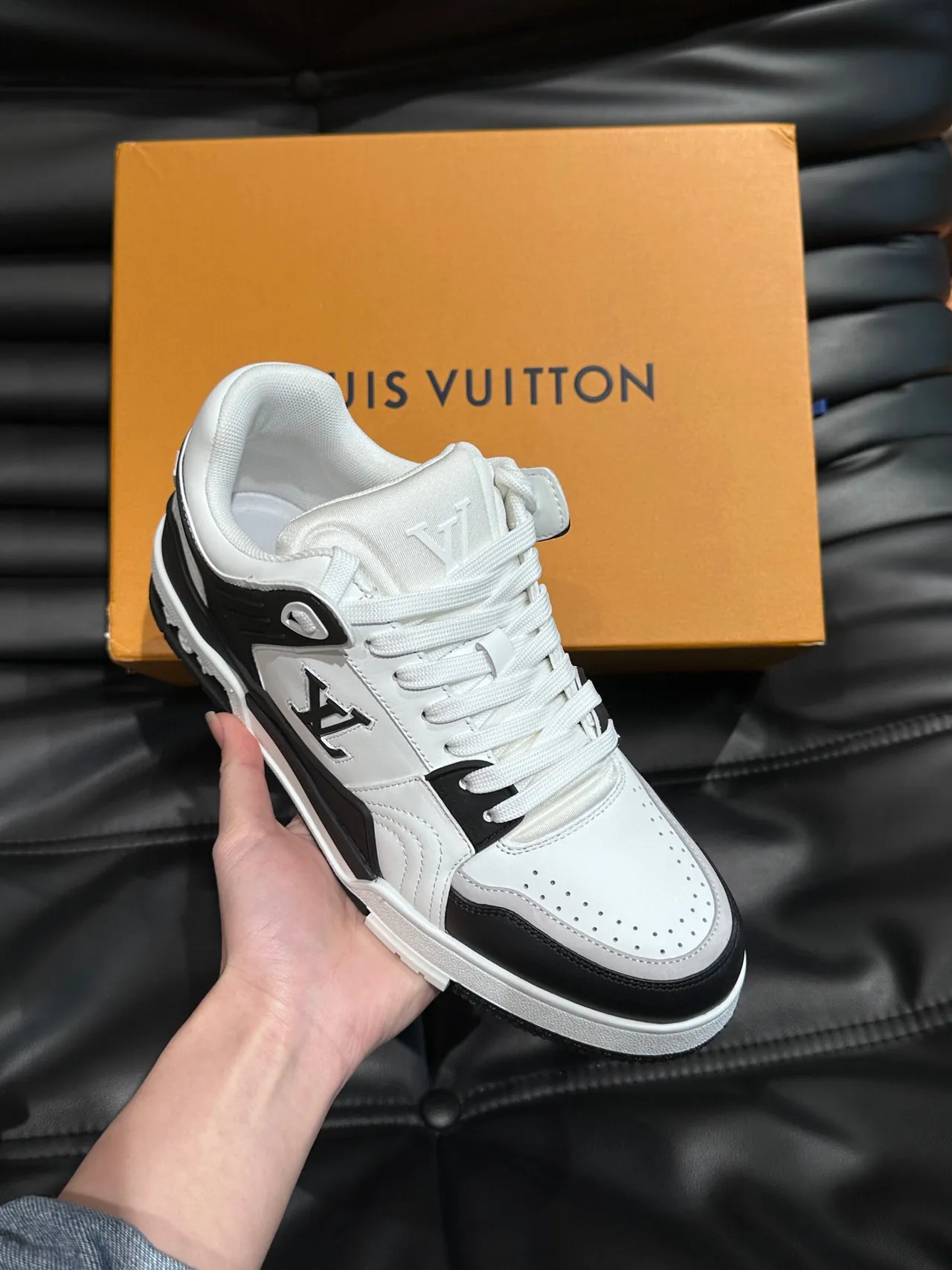 Louis Vuitton LV Trainer White Black Multi-Panel Construction Contrast Lifestyle Sneakers 5