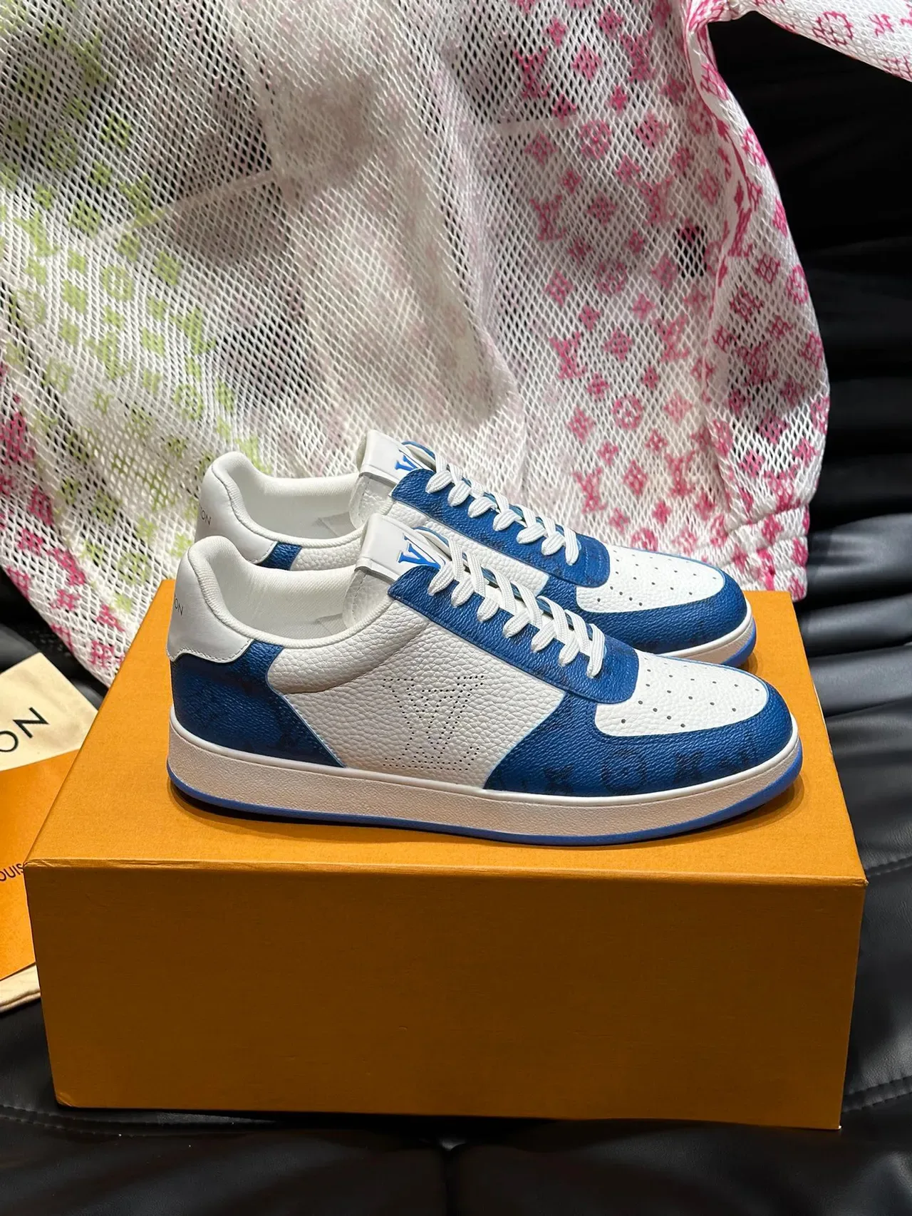 Louis Vuitton LV Trainer White Blue Color-Blocked Leather Perforated Toe Cap Lifestyle Sneakers 1