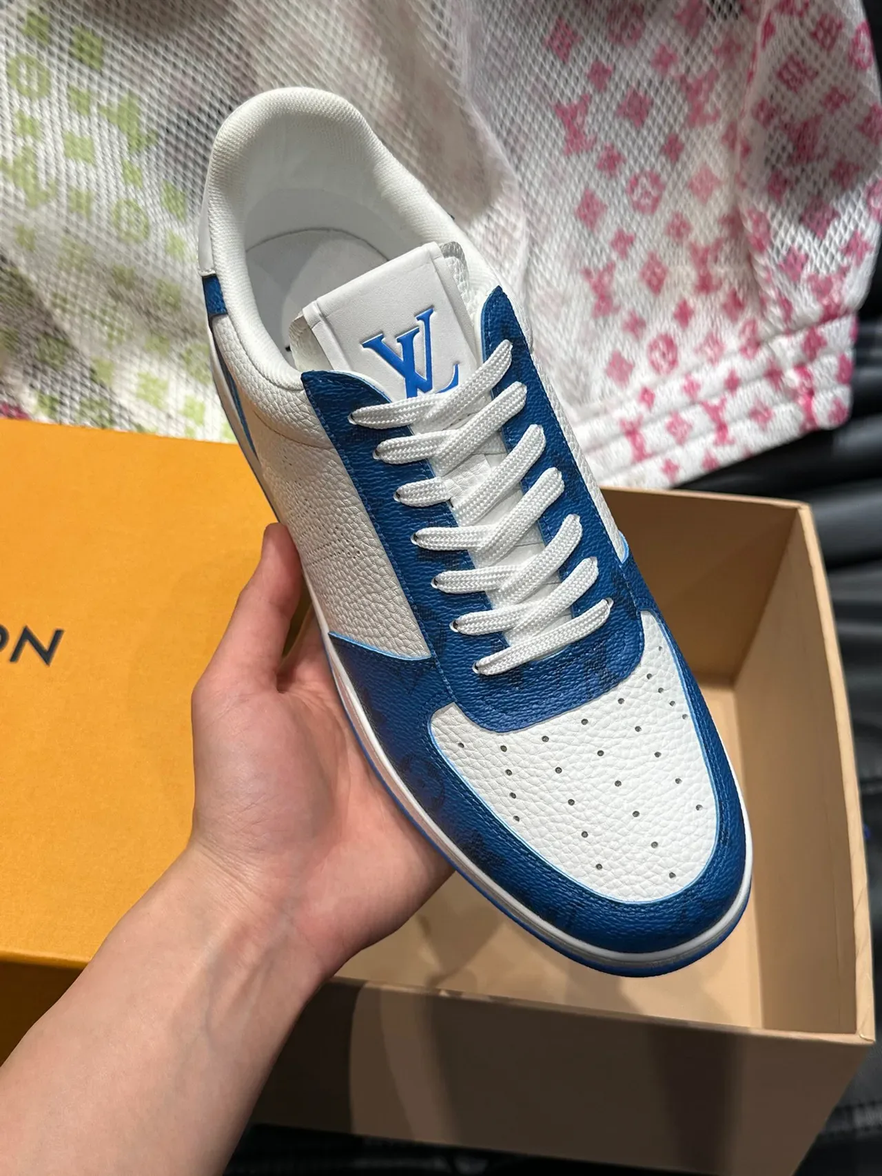 Louis Vuitton LV Trainer White Blue Color-Blocked Leather Perforated Toe Cap Lifestyle Sneakers 6
