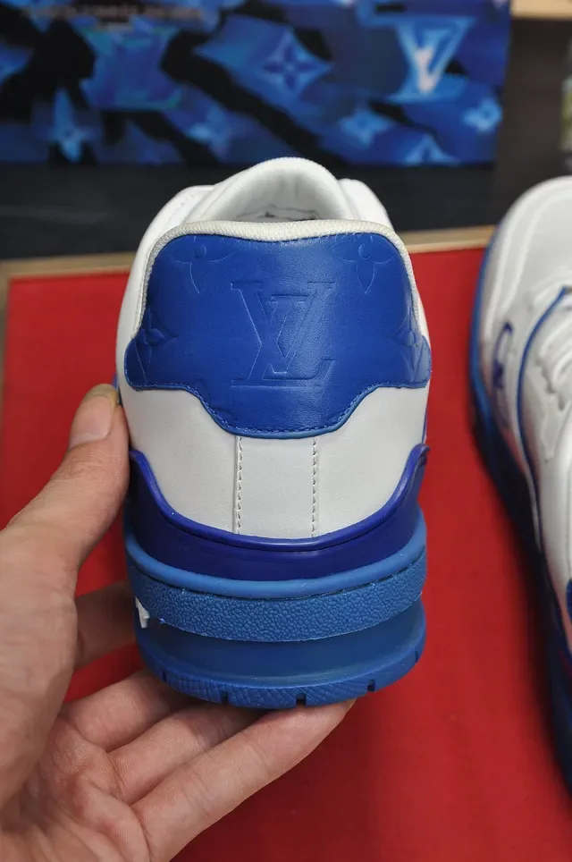 Louis Vuitton LV Trainer Tênis Lifestyle Branco Azul Couro Superior Royal Contrast Trim 3