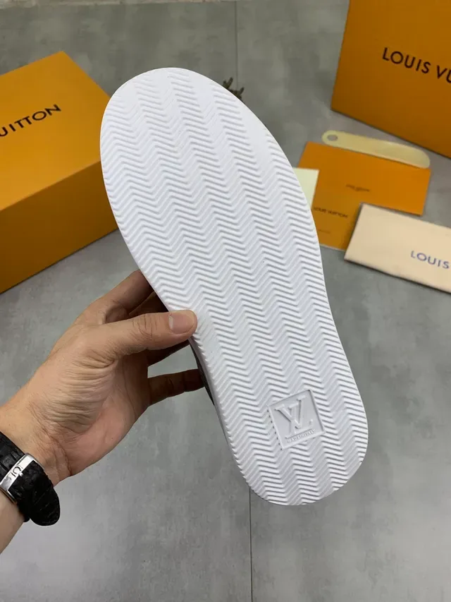 Louis Vuitton LV Trainer White Gray Monogrammed Textile Upper Platform Sole Lifestyle Sneakers 3