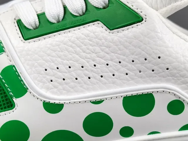 Louis Vuitton LV Trainer White Green Leather Upper Polka-Dot Print Lifestyle Sneakers 8