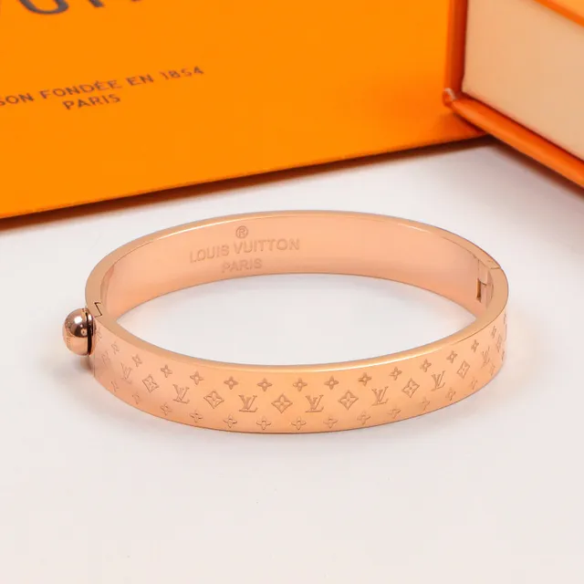 Louis Vuitton Monogram Bangle Gold Silver Hinged Engraved Pattern Bracelet 7