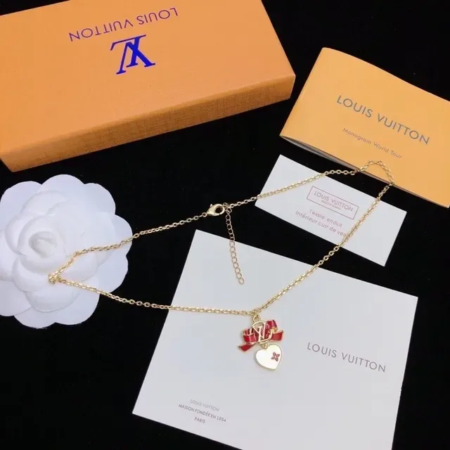 Louis Vuitton Monogram Bow Heart Enamel Necklace 3
