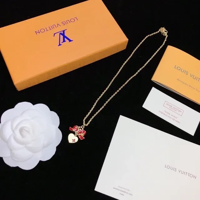 Louis Vuitton Monogram Bow Heart Enamel Necklace 8