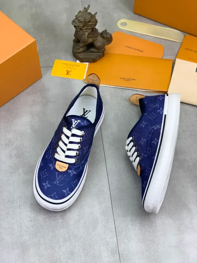 Louis Vuitton Monogram Canvas Blue Low-Top Lifestyle Sneakers 5