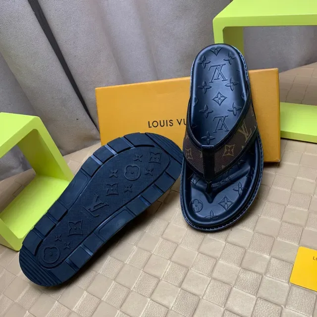 Louis Vuitton Monogram Canvas Thong Slippers 2