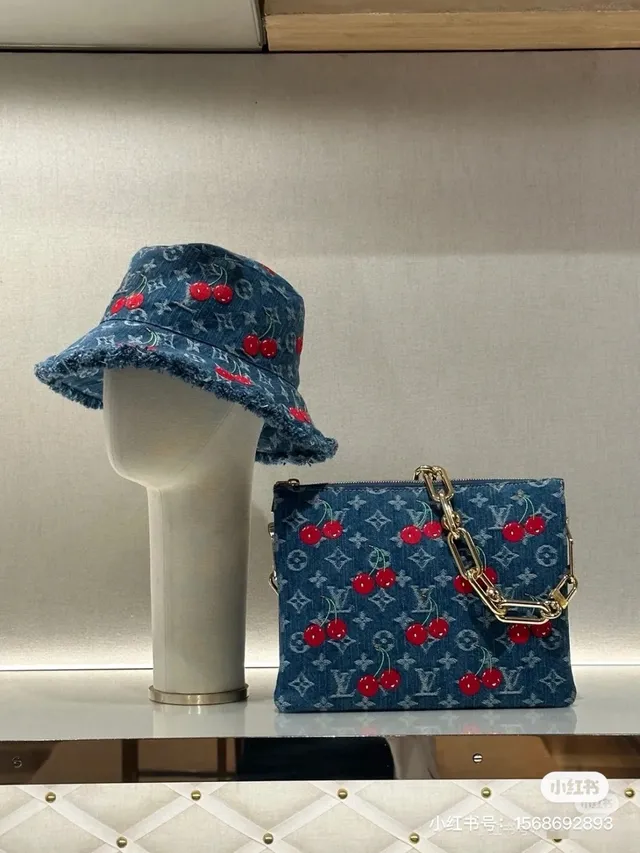 Louis Vuitton Monogram Denim Broderie de Cerise Chapeau Bucket 8
