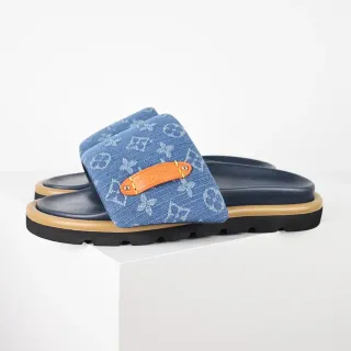 Louis Vuitton Monogram Denim Strap चप्पल