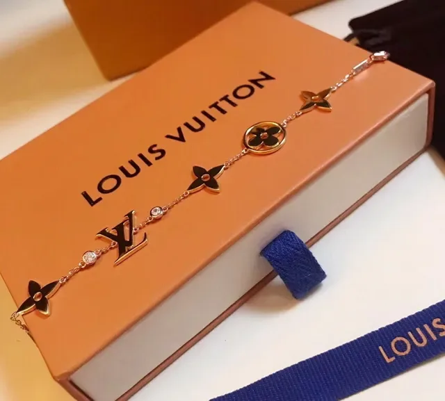 Louis Vuitton Monogram Flower Chain Gold-Tone Bracelet 3