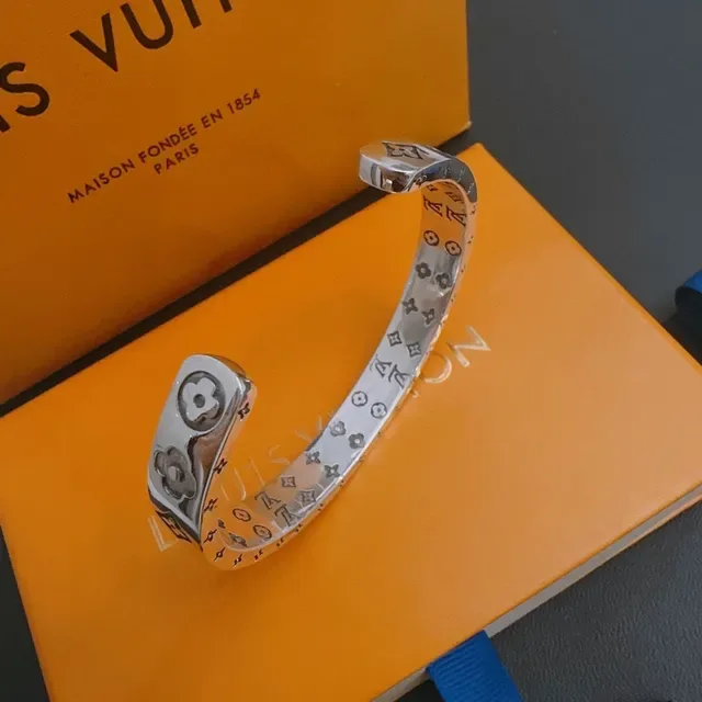 Louis Vuitton Monogram Flower Engraved Silver-Tone Bracelet 3