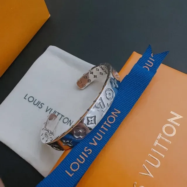 Louis Vuitton Monogram Flower Engraved Silver-Tone Bracelet 8